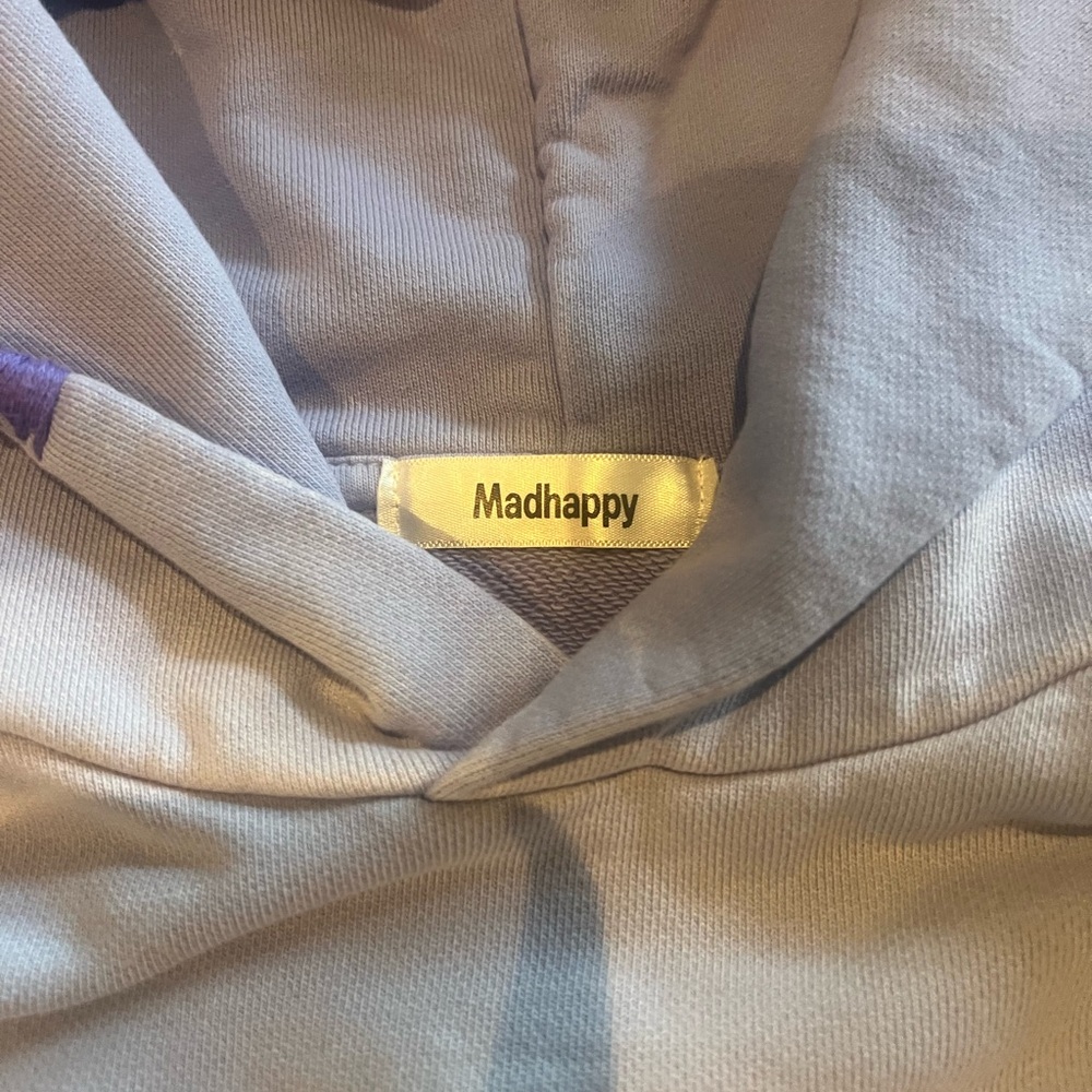 Lavender Madhappy Cropped sweatshirt size small - Picture 3 of 5